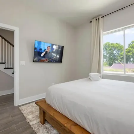 Luxury Four-Story Home With Rooftop Views, 10Min To Downtown! Sleeps 12! Nashville Exterior foto