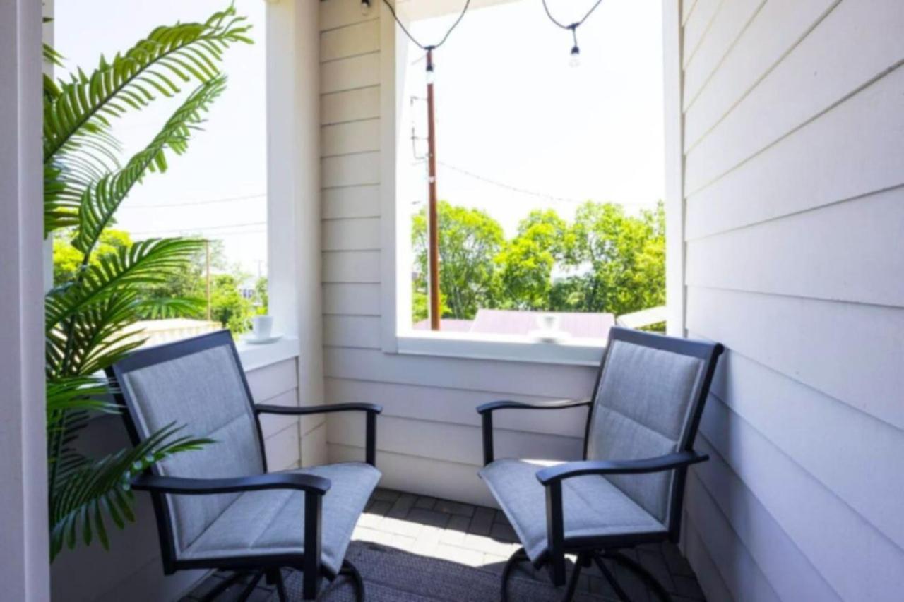 Casa de Férias Luxury Four-story With Rooftop Views, 10min To Downtown! Sleeps 12! *